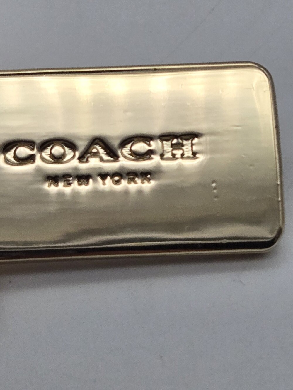 Coach Thick Gold 1.75" Metal Hangtag - Picture 10 of 11